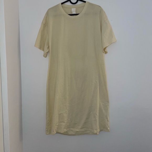 Light Yellow T-Shirt Dress from H&M, Size L - Picture 1 of 2